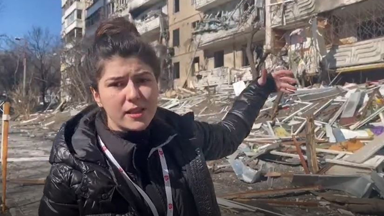 Kırım'ın kahraman kızı Gülsüm Khalilova Rus bombalarından korkmadan sivilleri yapılan vahşeti anlattı