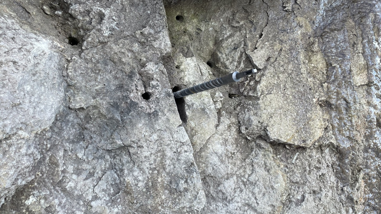 Tarihi anıtta izinsiz kazı yapan 2'si asker 4 zanlı tutuklandı