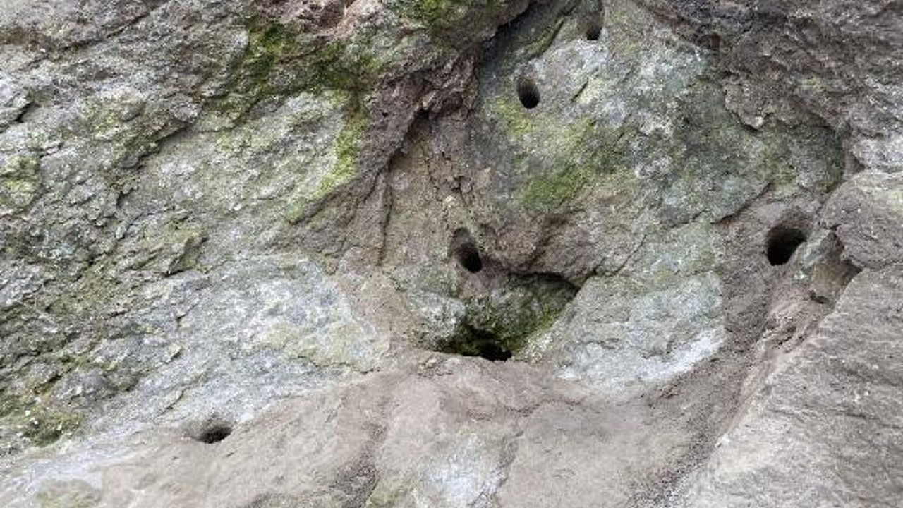 Koruma altındaki arazide define aramak için dinamit patlatan Astsubay ve uzman çavuş tutuklandı