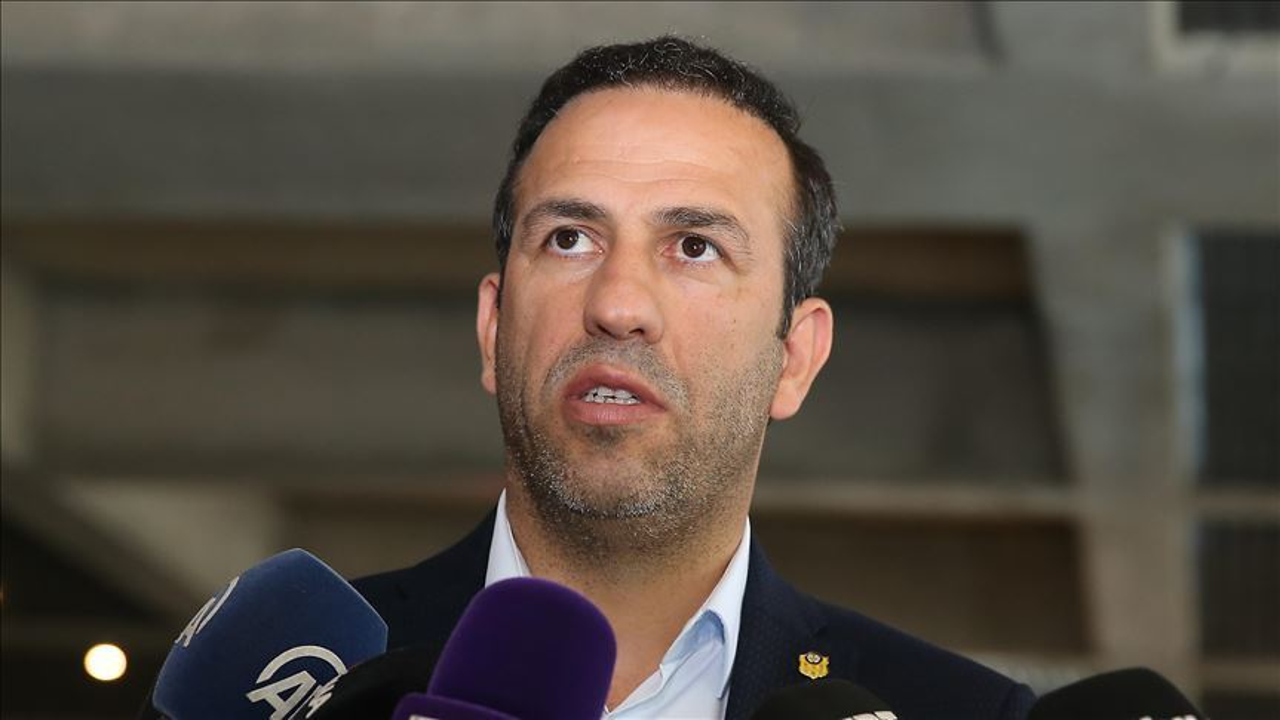 Adil Gevrek'ten olay sözler! ''Bu lig, bu şekilde tescil edilemez''