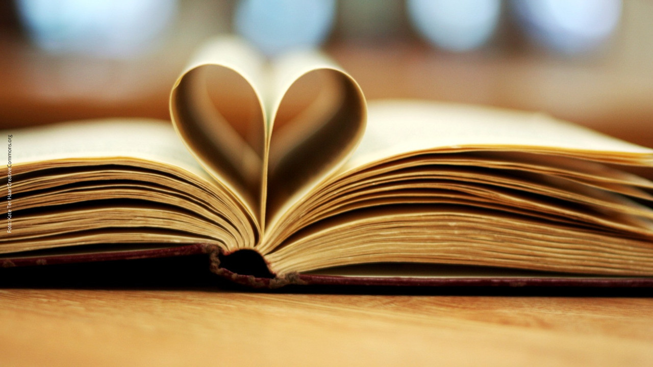 Okuduğunuz zaman farklı farklı dersler çıkaracağınız kitaplardan 10 etkileyici alıntı