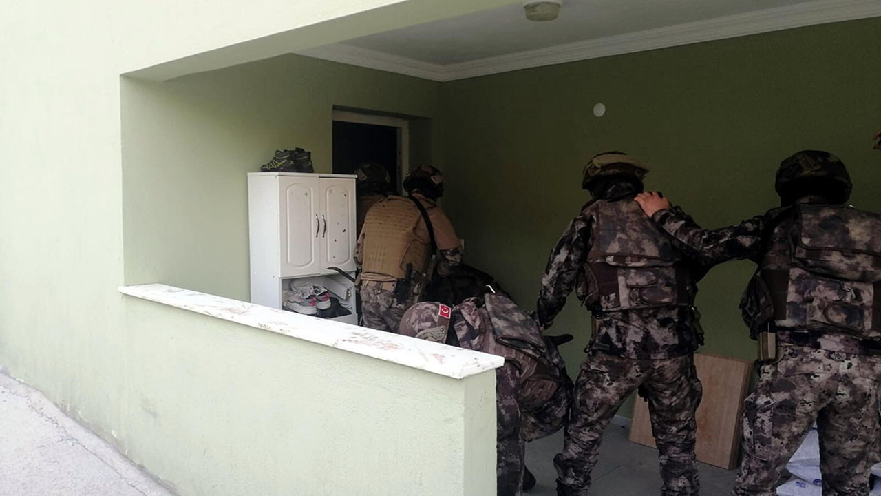 Kuşadası eski belediye başkanı Özer Kayalı'ya silah saldırıda flaş gelişme