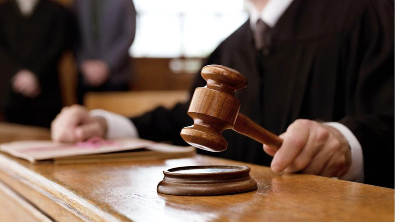 Hollanda mahkemesi, 2 insan kaçakçısı Ukraynalıyı Ruslara karşı savaşmak istedikleri için" serbest bıraktı.