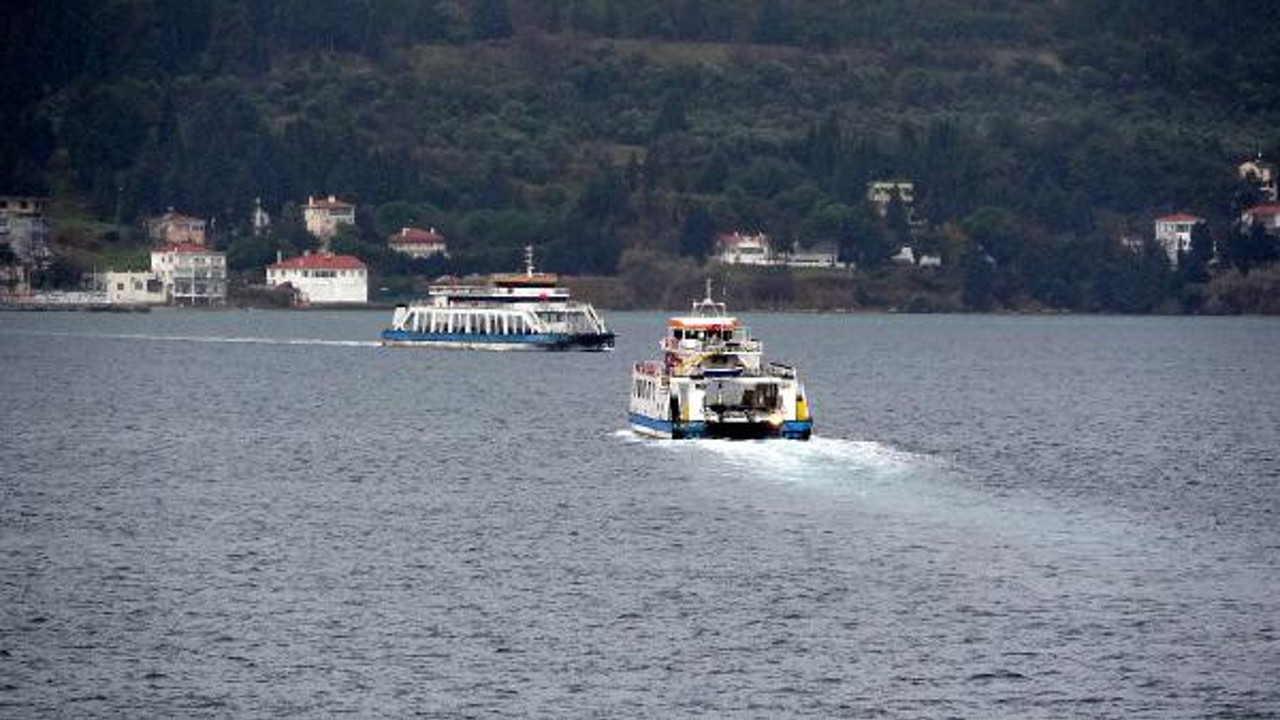 Bozcaada ve Gökçeada'ya feribot seferlerine hava engeli