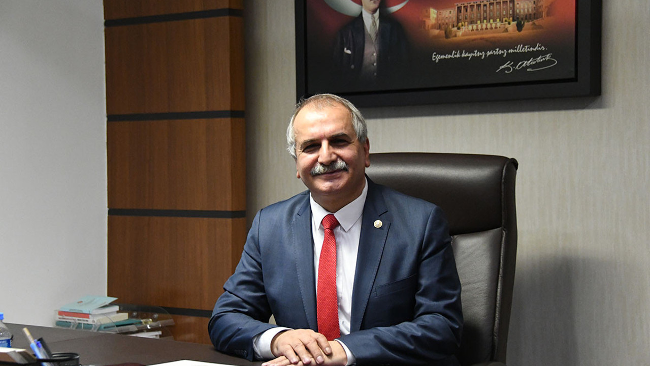 İYİ Partili Ahmet Çelik: Tanrı dağlarının eteklerinde, Orta Asya'nın bozkır düzlüklerinde, geçmişte, günümüzde, gelecekte, baharın gelişini simgeleyen Türk'ün Bayramıdır Nevruz
