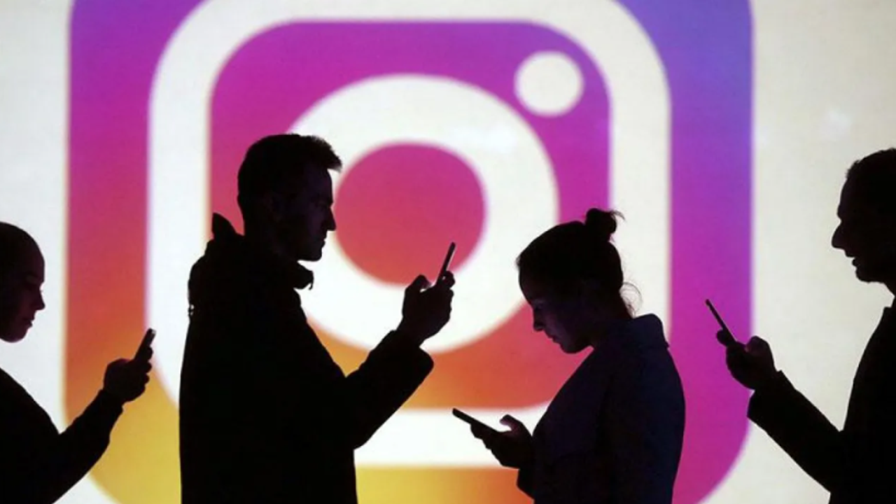 İnstagram fenomenleri artık bunu da yapacak. ''Yukarı kaydır'' ifadesi tarih oluyor