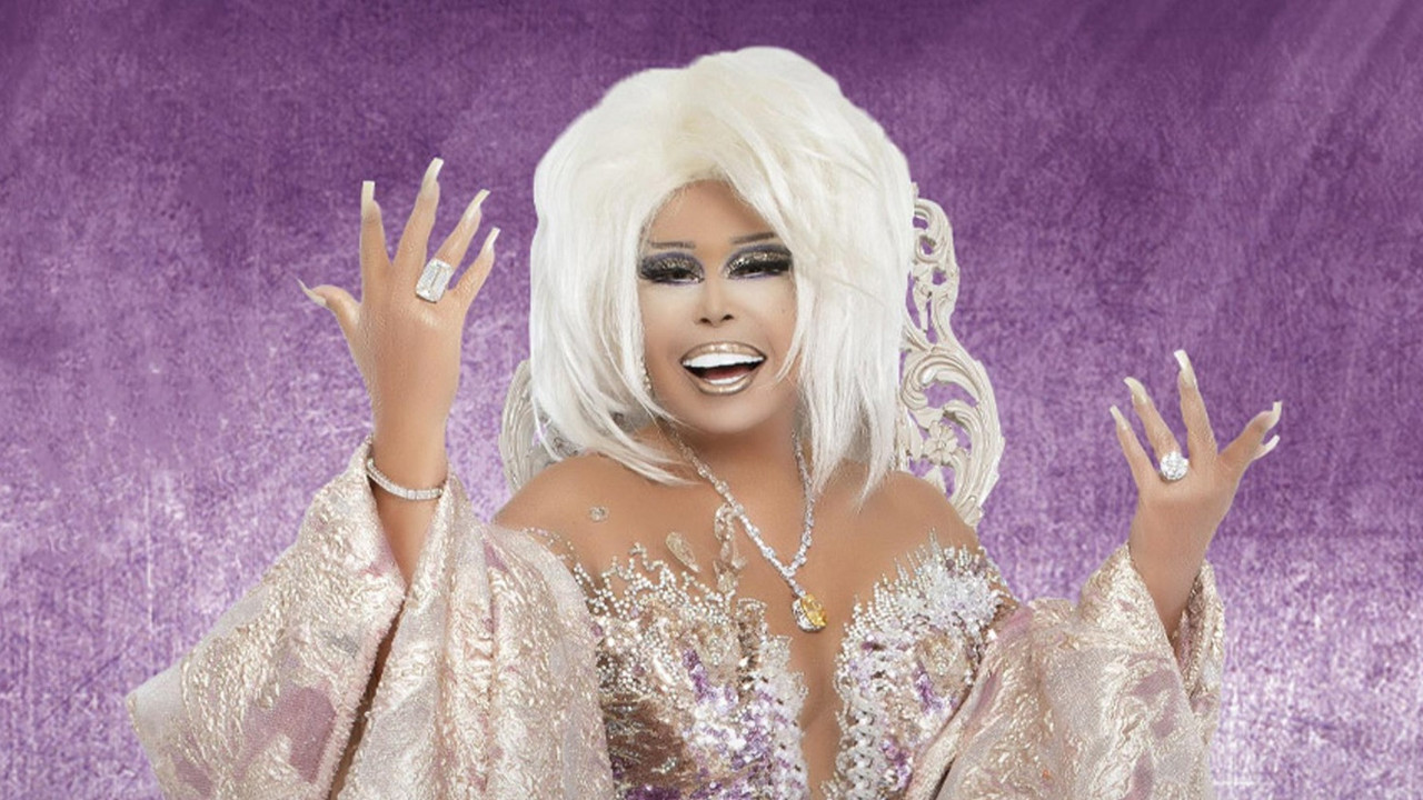 Bülent Ersoy 200 metre kumaşa servet ödedi!