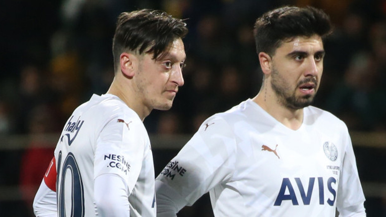Flaş... Flaş... Mesut Özil ve Ozan Tufan kadro dışı bırakıldı