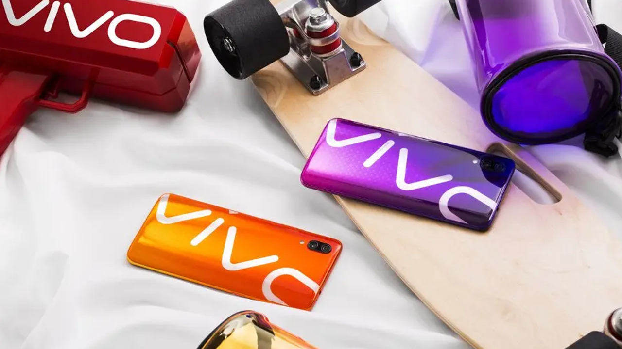 Vivo'nun yeni telefonunun tanıtım tarihi sızdı
