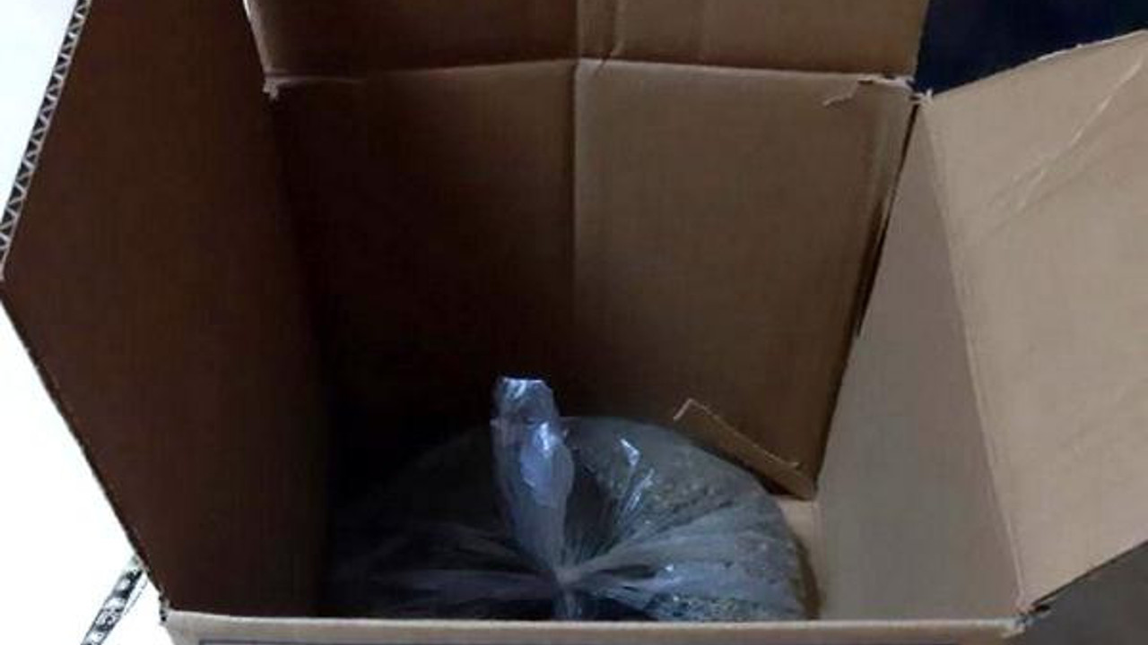 Ramazan kolisi diye inşaat kumu satacaktı. Vicdansız adam