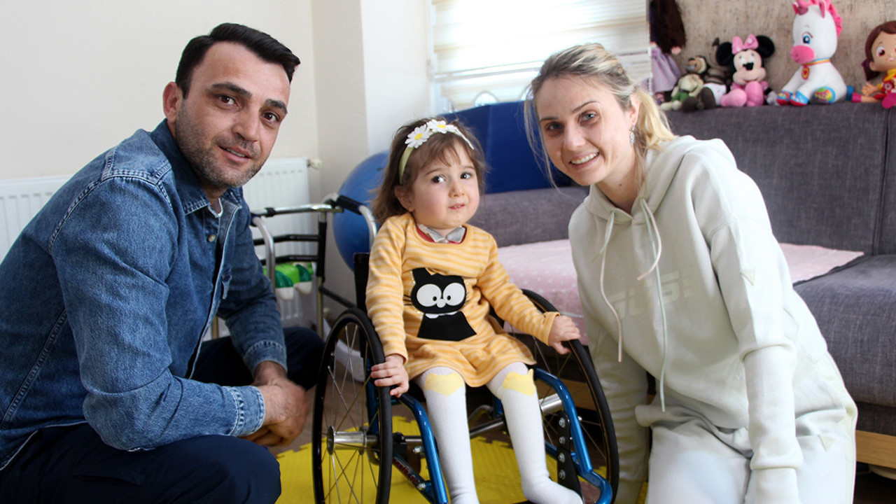 SMA hastası Deniz'in 5 günde Ukrayna’dan kaçan babası: Yüzlerce çocuk öldü