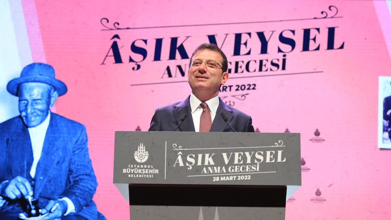 İBB, ölümünün 49'uncu ölüm yıldönümünde Aşık Veysel'i andı