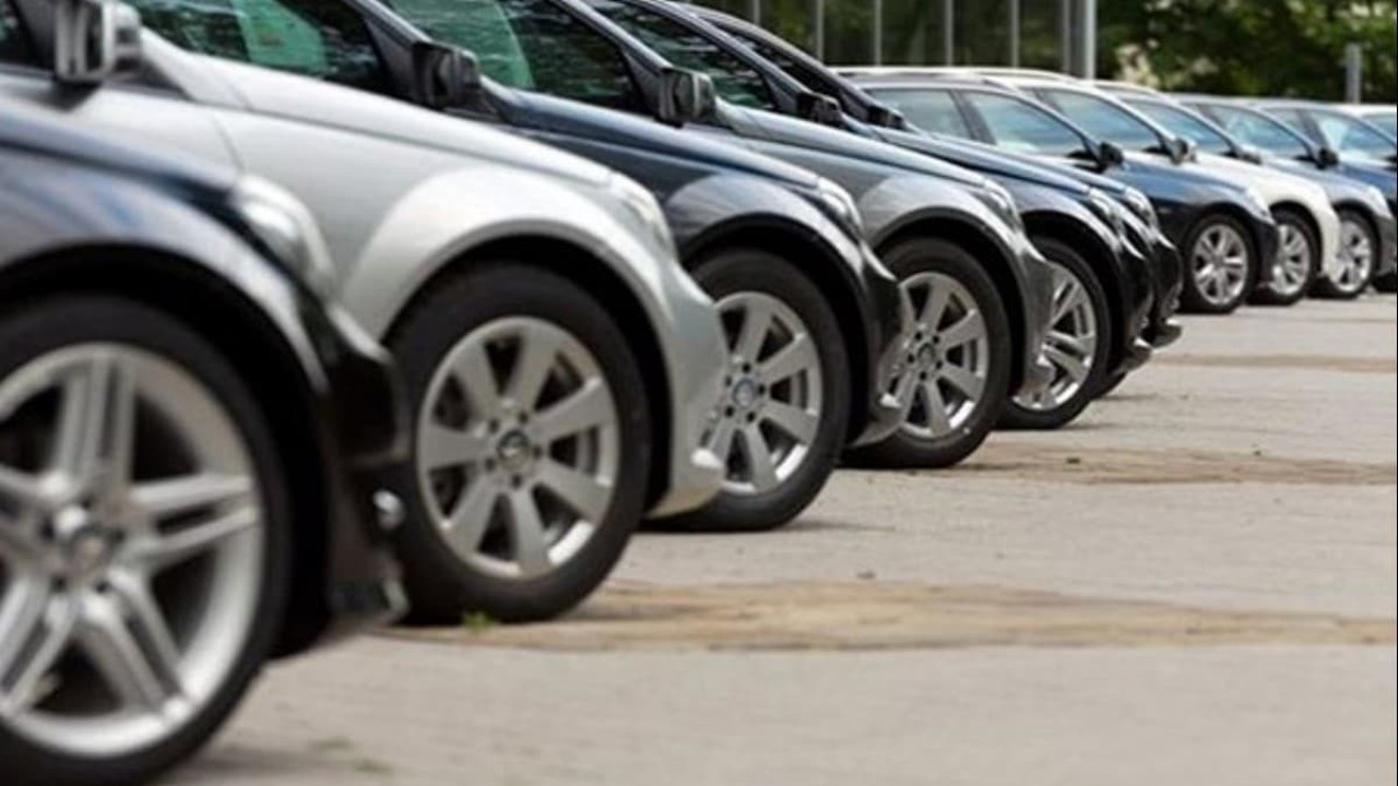 Otomobil satışlarına savaş freni