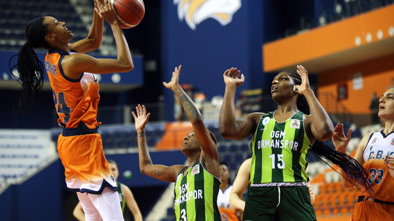 Mersin'in kadınları fırtına gibi esiyor