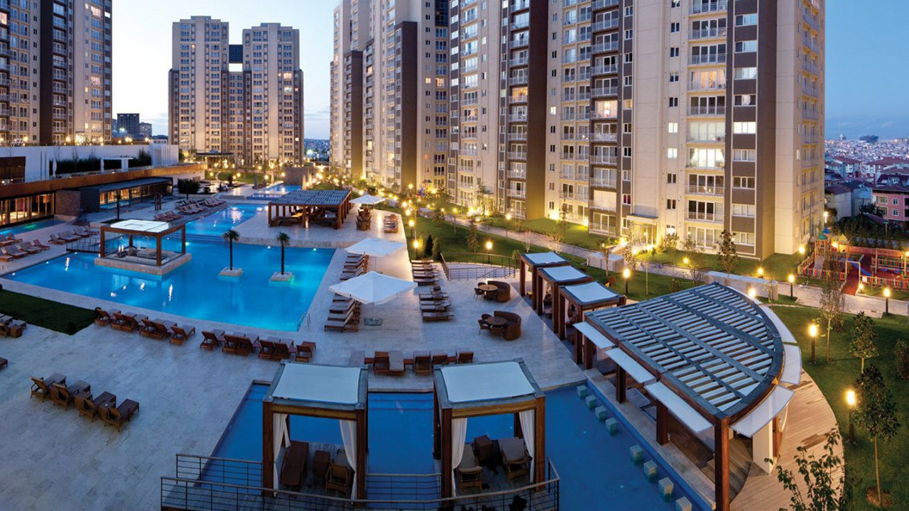 Ev sahibi gurbette olan kiracılar Türkiye'deki ev sahiplerinden daha vicdanlı çıktı