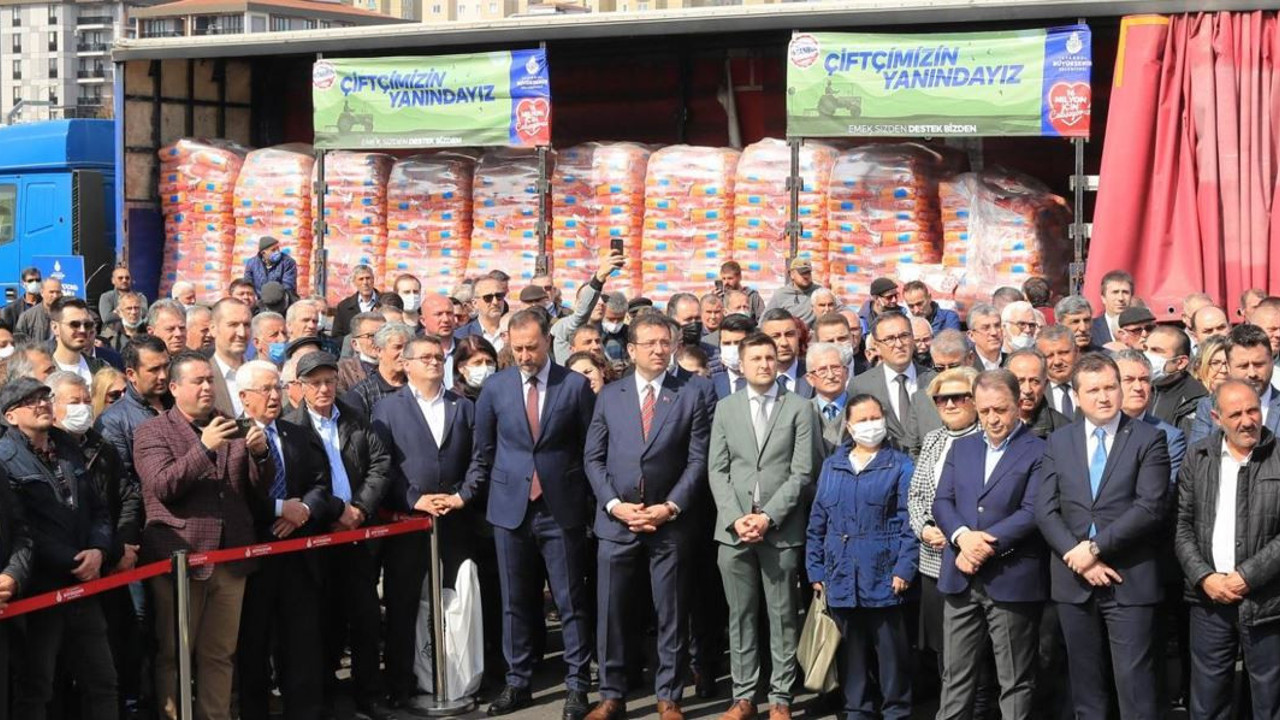 İstanbullu çiftçilere yağlık ayçiçek tohumu dağıttı