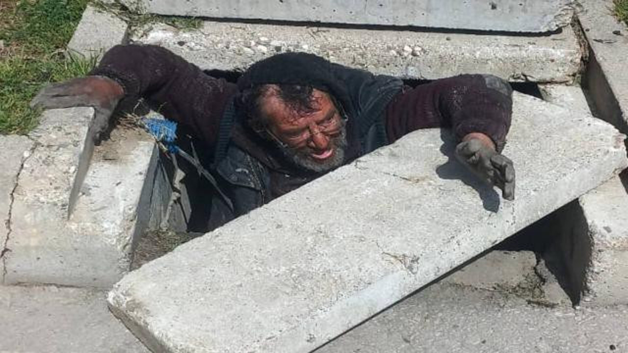 Hırsızlık için girdiği kanalda mahsur kaldı