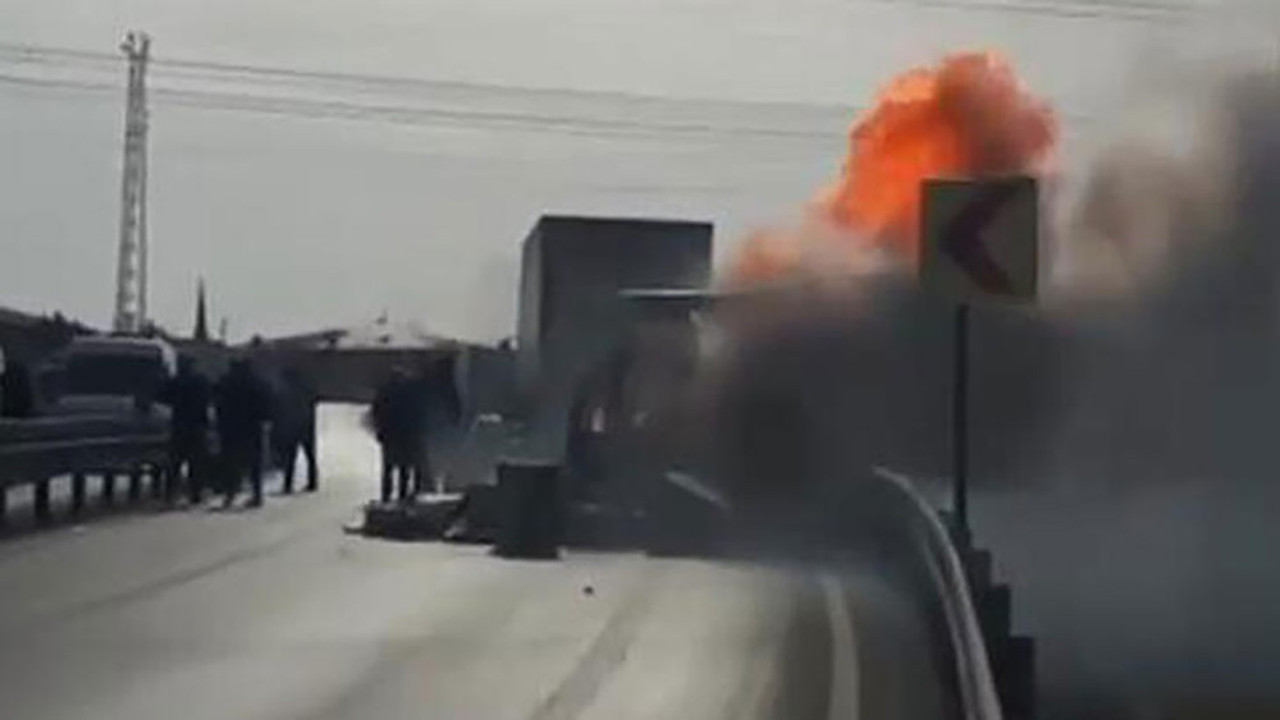 Korku dolu anlar! Seyir halindeyken bir anda alev aldı...