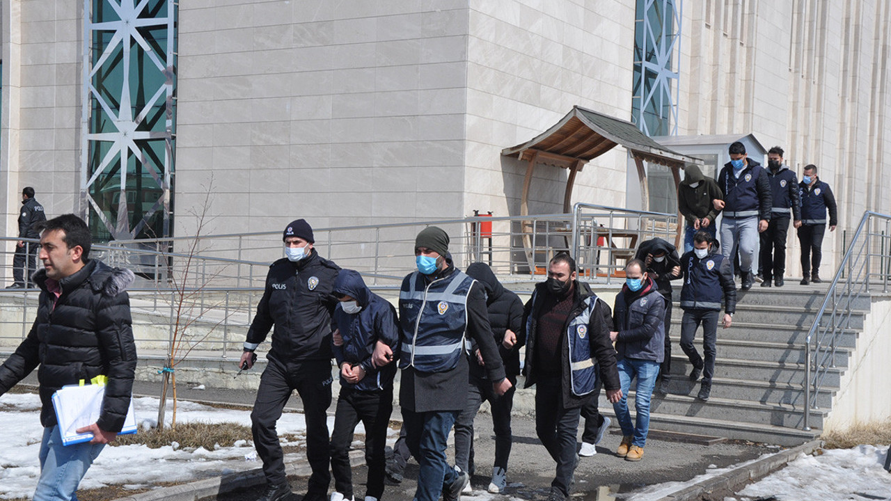 Aynı inşaata ikinci kez soyguna geldiler! Suçüstü yakalandılar...