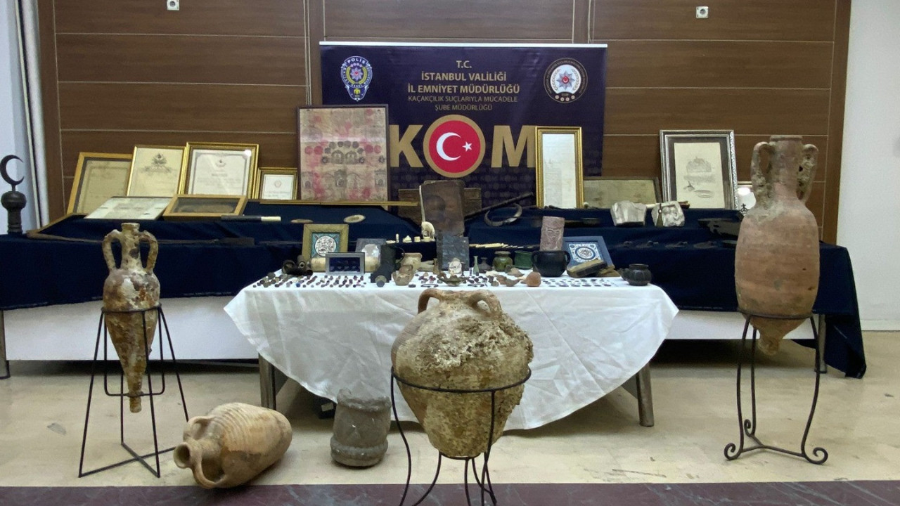 İstanbul’da tarihi eser kaçakçılarına operasyon (01 Nisan 2022)