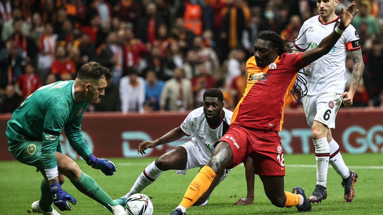 Gomis: Kadıköy'e kazanmaya gideceğiz (02 Nisan 2022)
