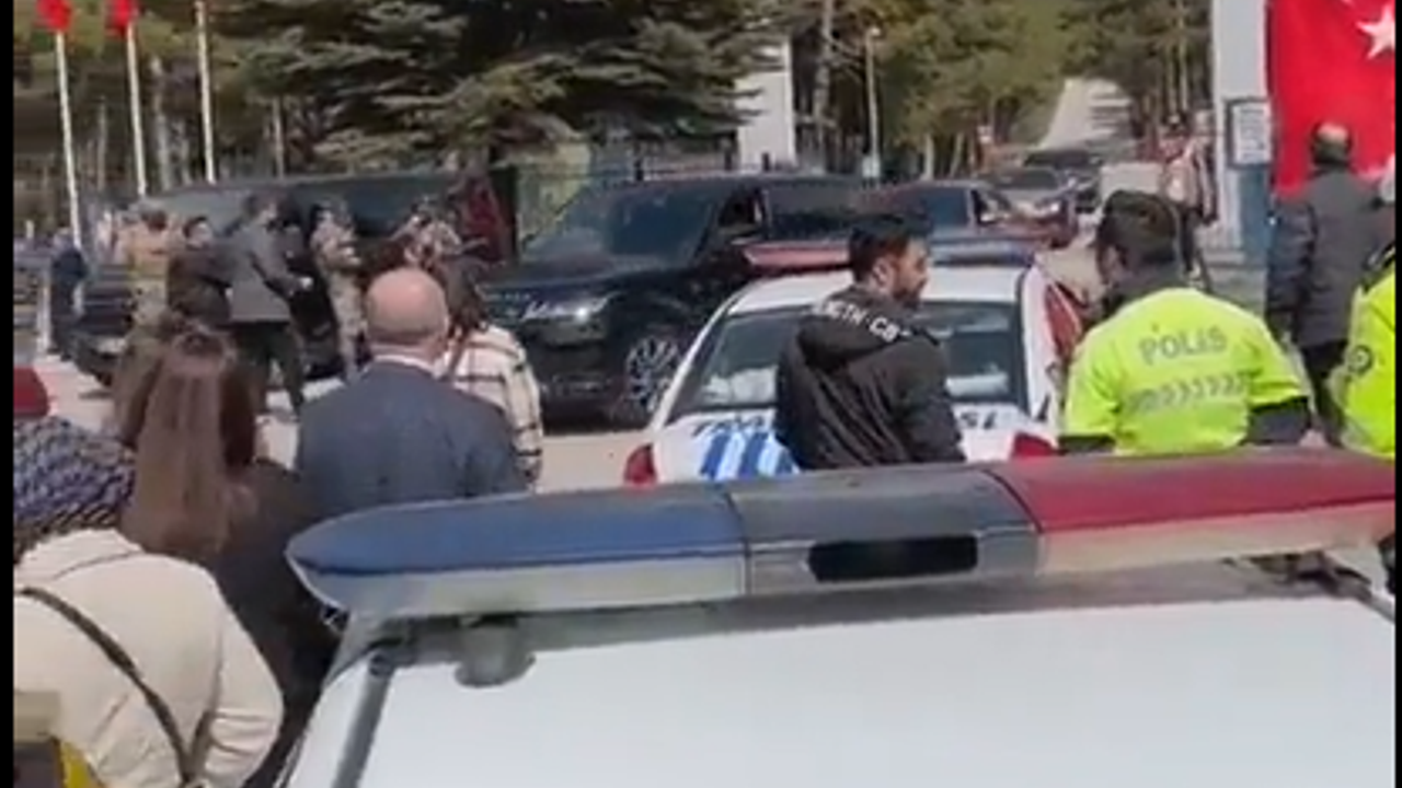 TSK bu görüntülere ne dedi? Selin Ciğerci'nin Gökhan Çıra'yı kışladan lüks konvoyla alması ortalığı karıştırmıştı