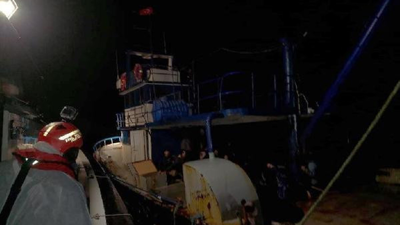 İzmir'de 168 göçmen ile 2 organizatör yakalandı