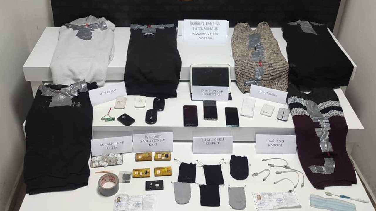 Ehliyet sınavı için kurdukları düzenek şoke etti. Bu kadarına da pes doğrusu