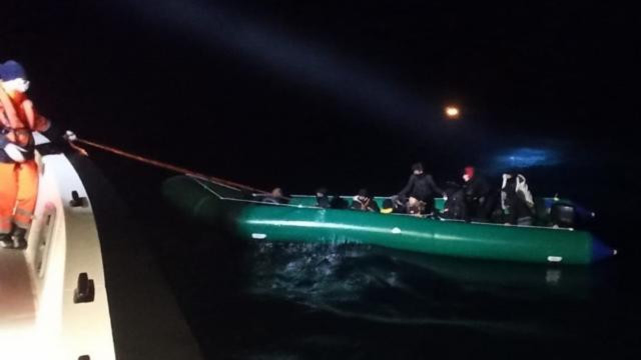 Ege açıklarında 215 göçmen yakalandı