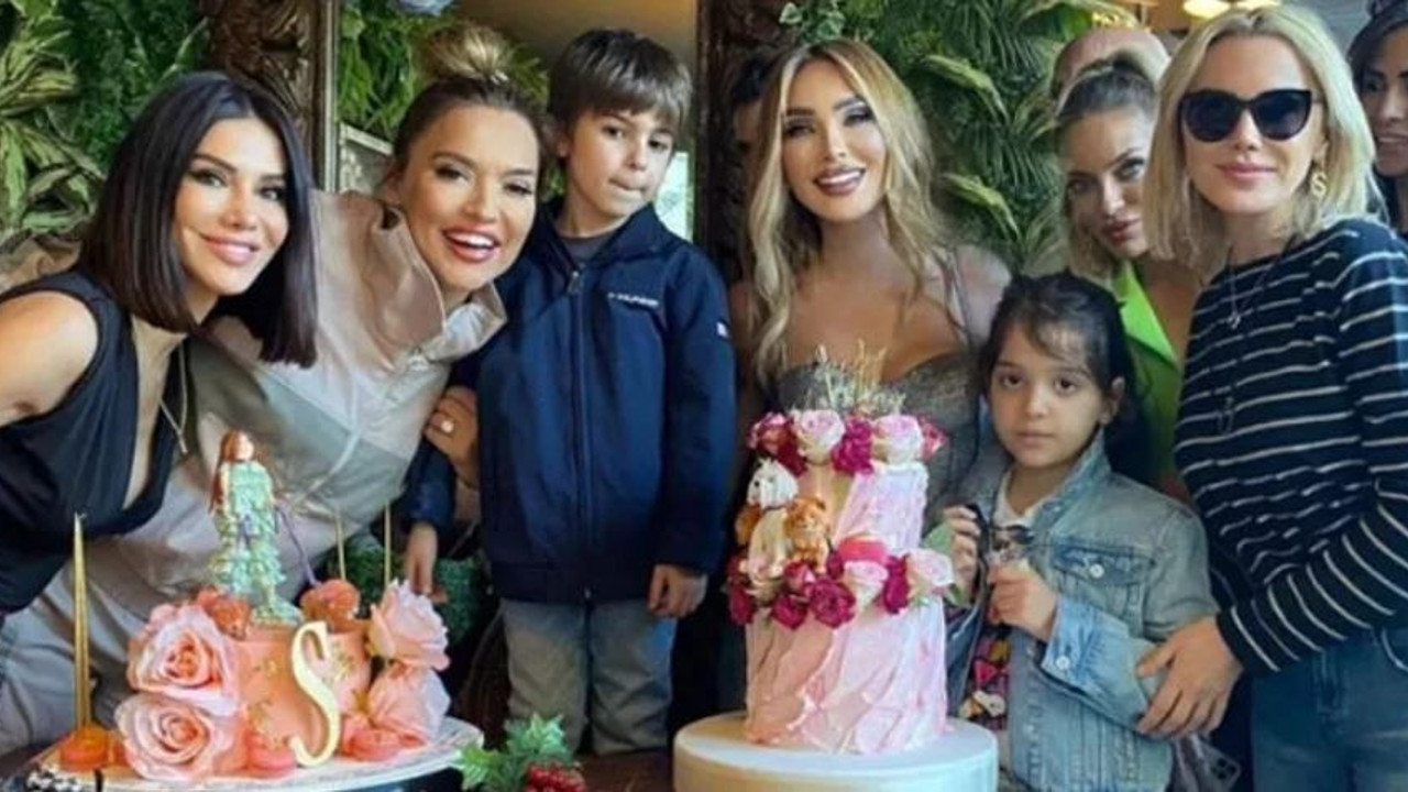 Seren Serengil, yine photoshop'un dozunu kaçırdı