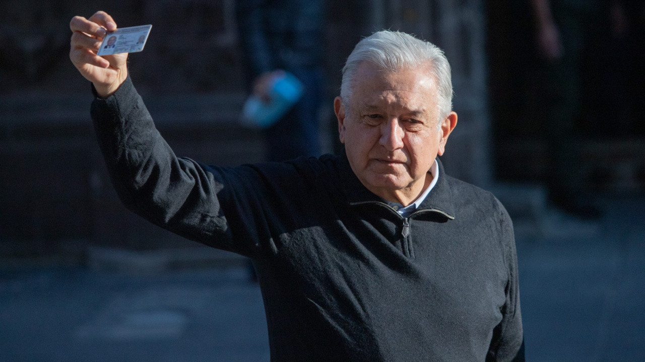 Meksika'da Devlet Başkanı Obrador için 'tamam mı devam mı' referandumu