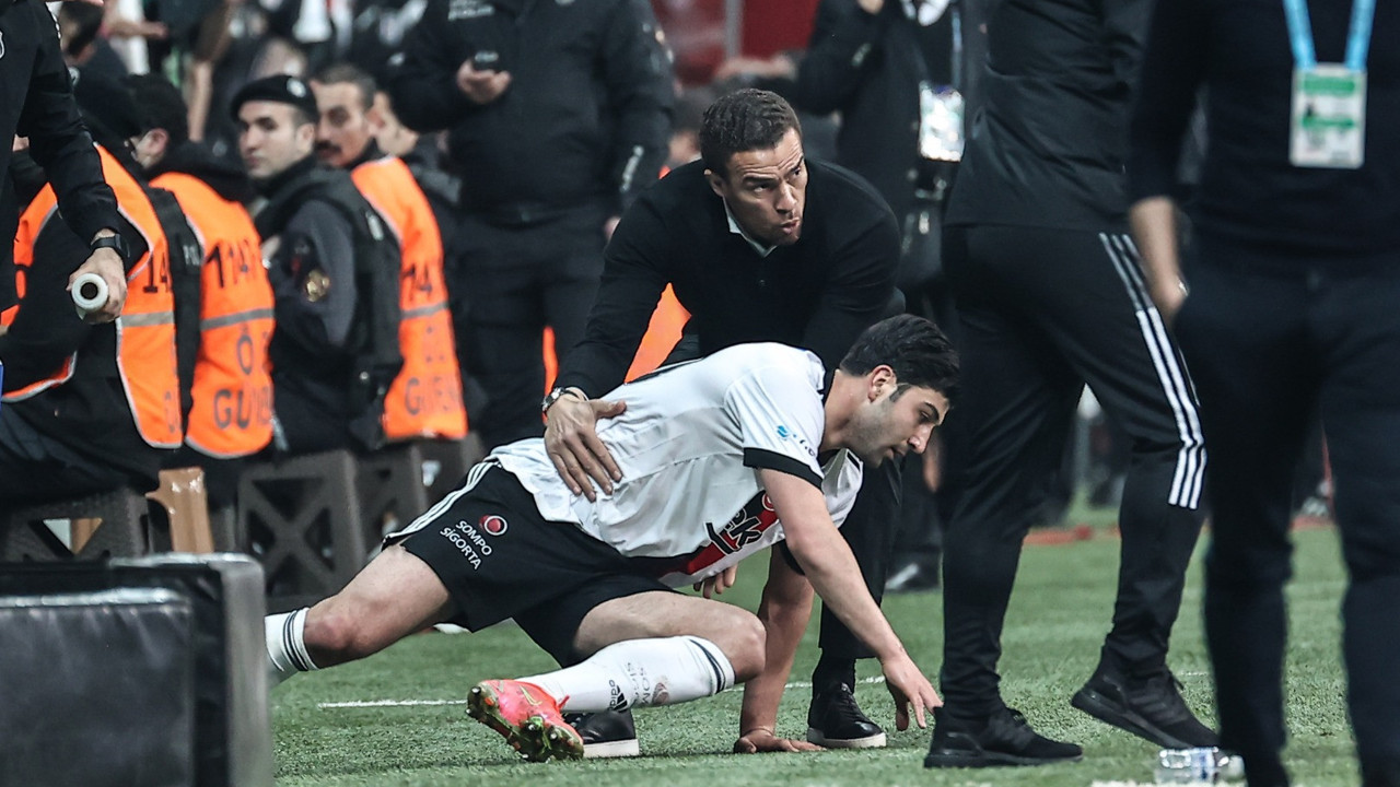 DHA'nın ünlü spor yazarı Ali Danaş yazdı. Valerien Ismael'in Beşiktaş'ı nasıl ayağa kaldırdığını açıkladı.