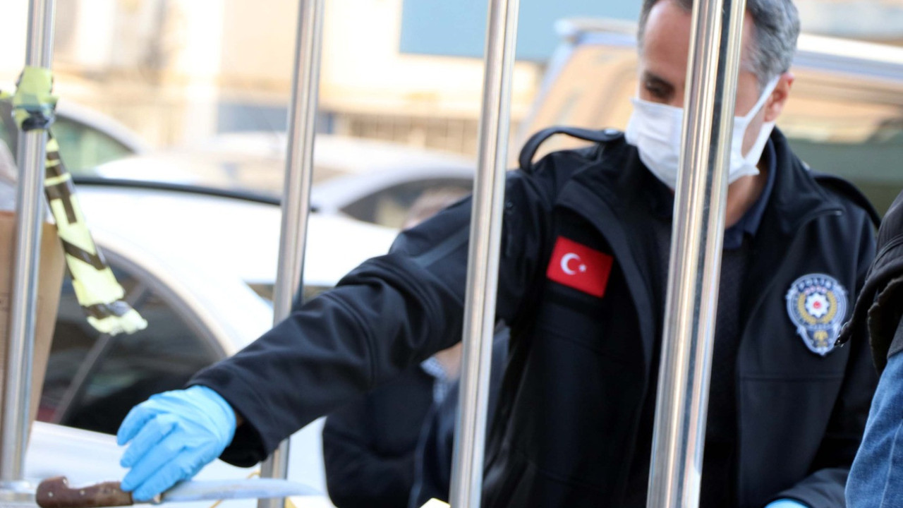 Kayseri'de trafikte yol verme kavgası: 3 yaralı