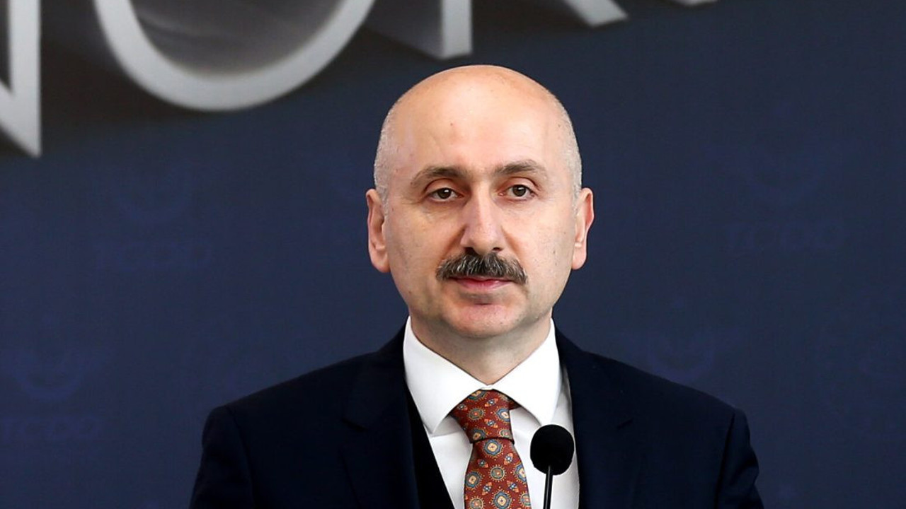 Ulaştırma Bakanı Karaismailoğlu’ndan flaş açıklama: İstanbul Büyükşehir Belediye Başkan adayı mı olacak?