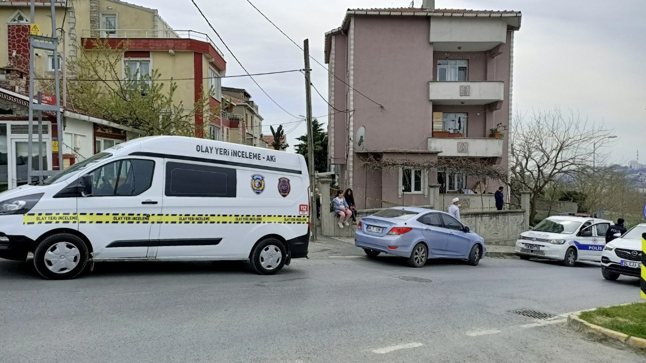 Beylikdüzü’nde şüpheli ölüm: Yalnız yaşayan komşusunu kanlar içinde buldu