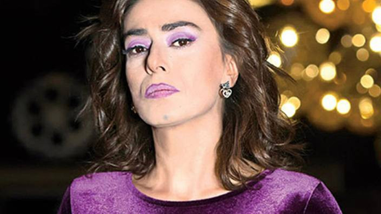 Yıldız Tilbe evinde sırtlan ve yılan besleyeceğini duyurdu