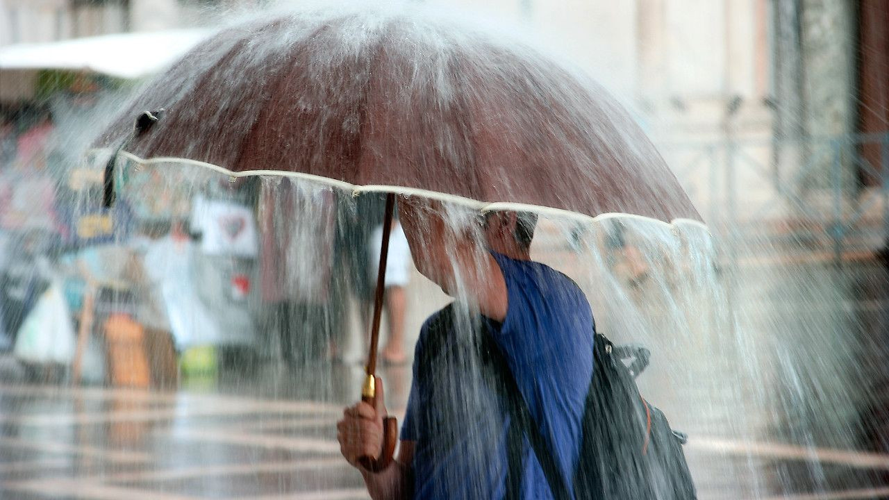 Meteoroloji 43 il için alarm verdi. Seyahat planı yapanlar dikkat