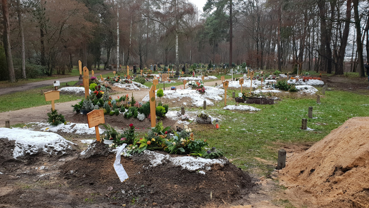 ‘Burası bize yurt oldu’ dediler! Bad Bentheim’a Müslüman Mezarlığı