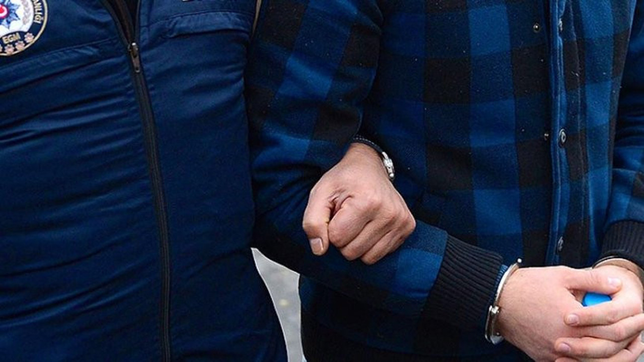 Lüks otomobil kaçakçılarına operasyon: Gözaltılar var