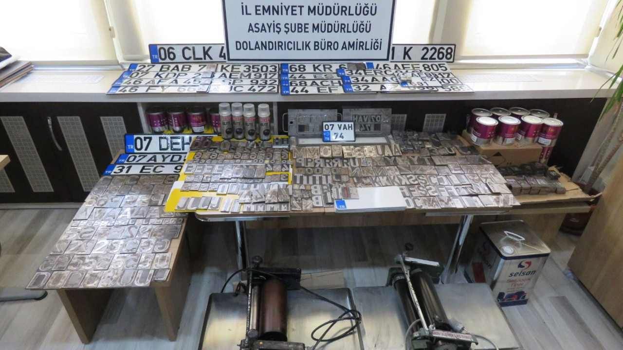 Kayseri'de 51 sahte plaka ele geçirildi