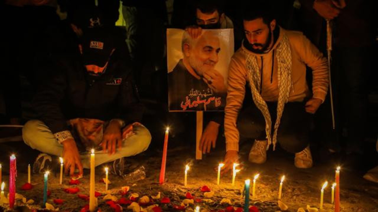 İranlı komutan: Kasım Süleymani'nin intikamını alacağız