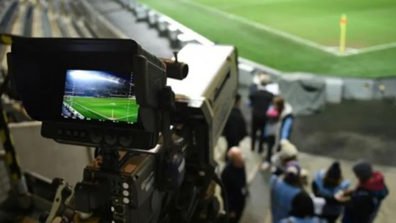 Allem edildi kallem edildi sudan ucuza yine Katarlılara verildi. Süper Lig yayın ihalesinde son gelişme