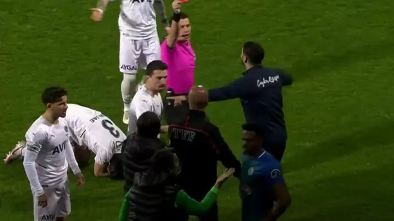 AKP’li başkanın 'Şikeci Fener' paylaşımı ortalığı karıştırdı!