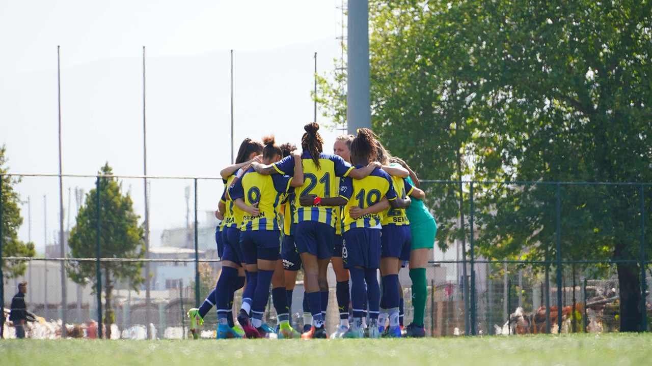 Fenerbahçe'den Altay'a tam 11 gol