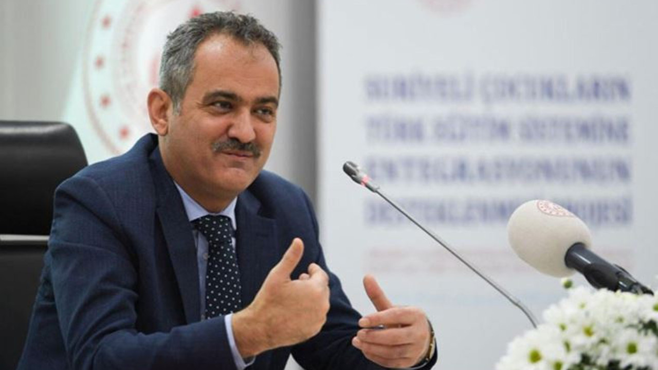 Bakan Özer: 81 ilde 922 ilçede kütüphanesi olmayan okul kalmadı