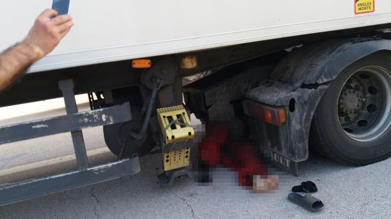 Tamir ettiği TIR'ı Ukraynalı şoförün canını aldı