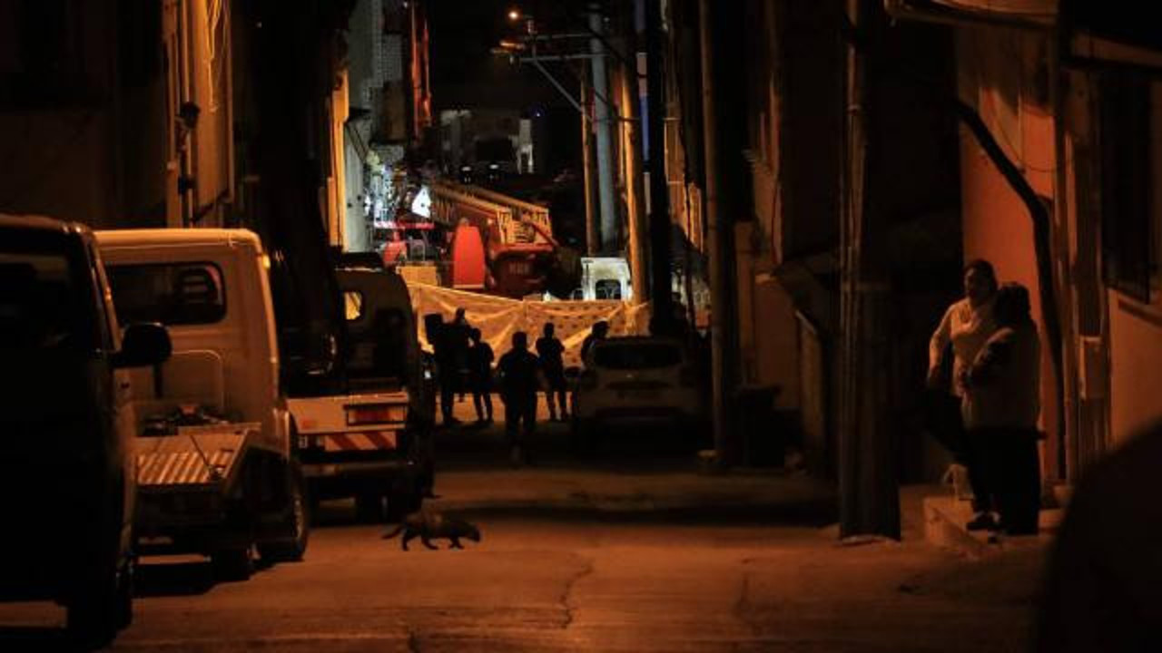 Bursa'da düşen uçağın enkazı kaldırıldı