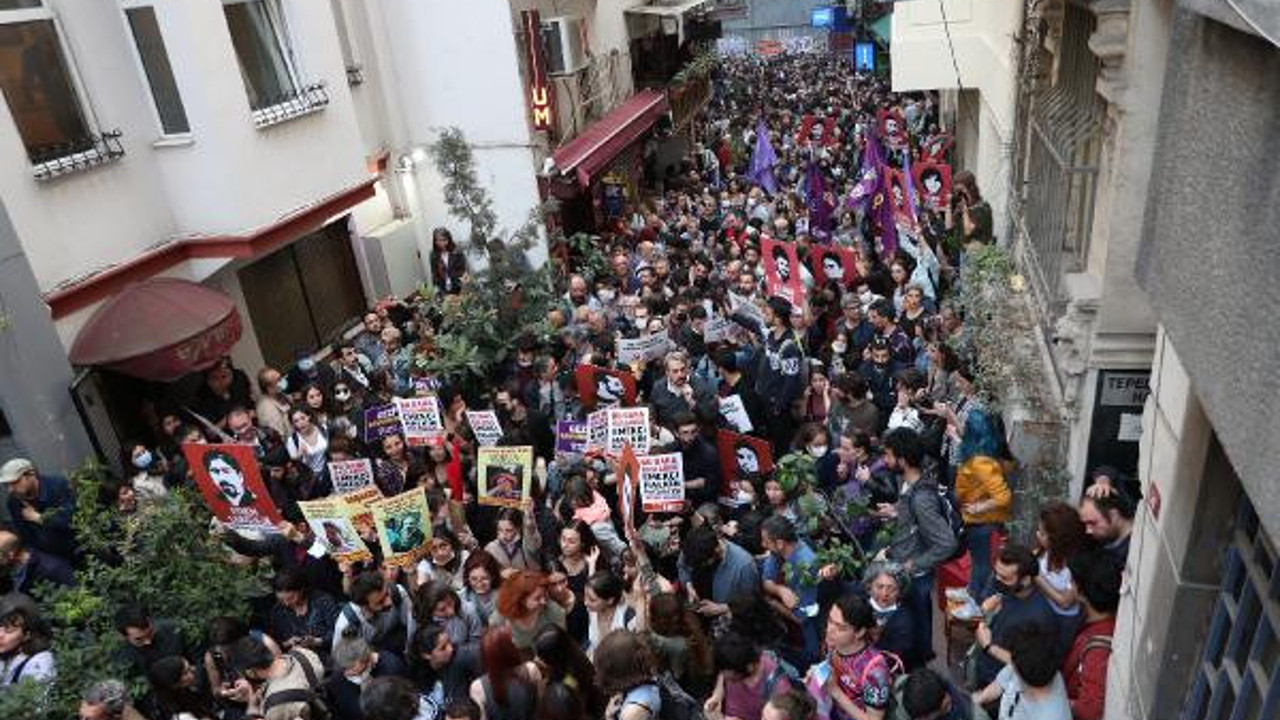 Gezi Davası’nda verilen cezalar Taksim’de böyle protesto edildi! Çok sayıda gözaltı var