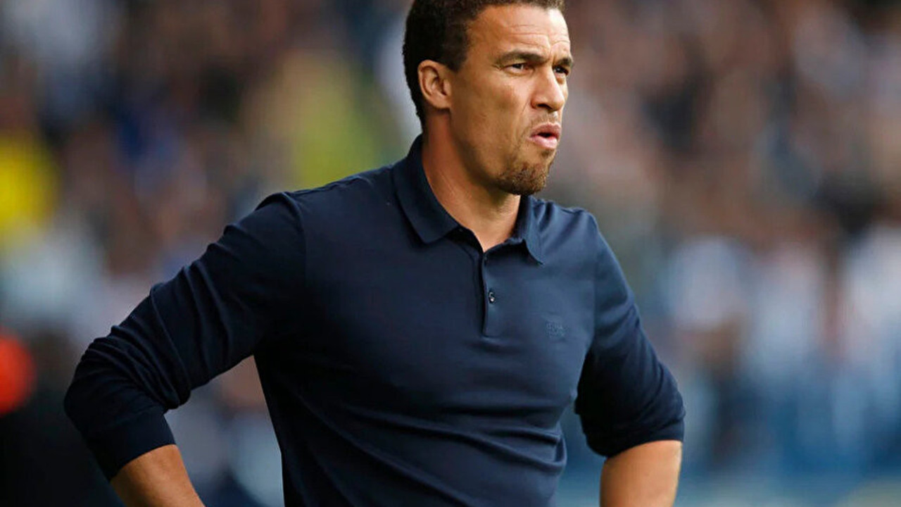 Beşiktaş'ta iki futbolcunun bileti kesildi