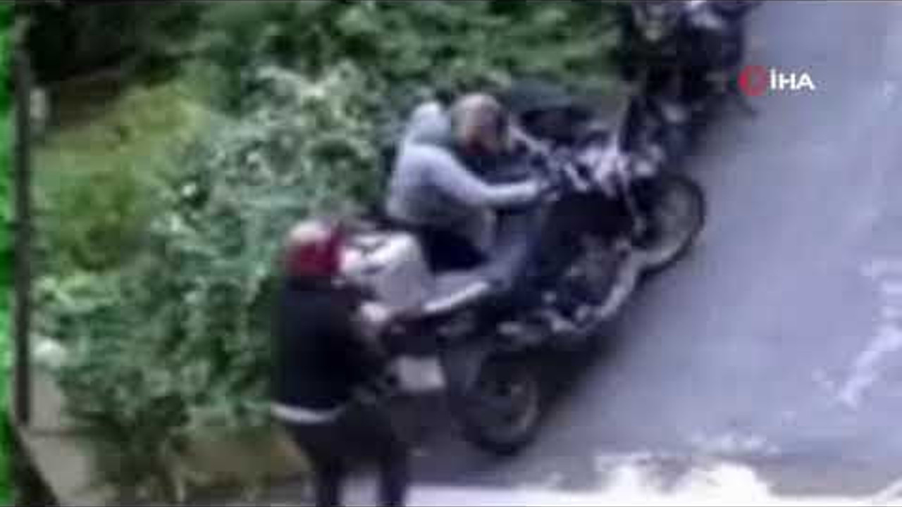 Park halindeki motosiklet saniyeler içinde çalındı